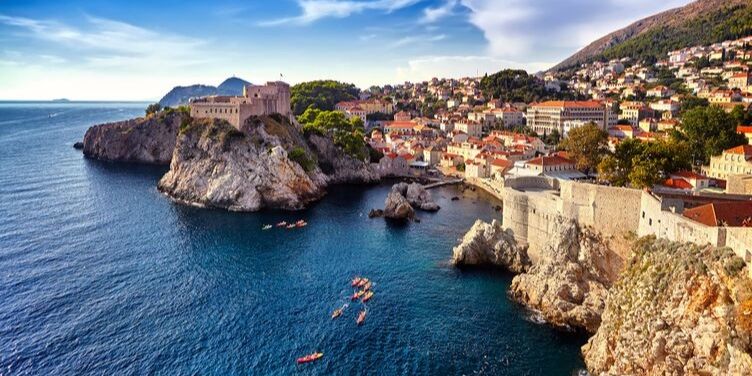 dubrovnik croatia sea